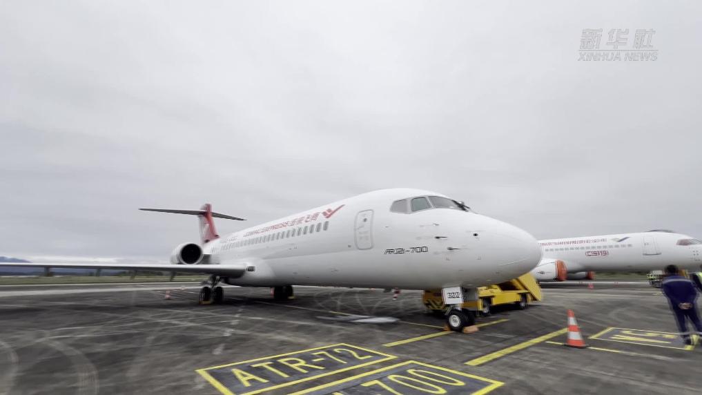 國產(chǎn)商用飛機(jī)ARJ21和C919開啟東南亞演示飛行